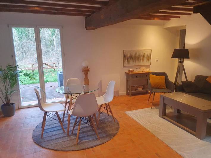 Location de vacances pour 4 personnes, avec jardin, adapté aux familles à Ligny-le-Ribault