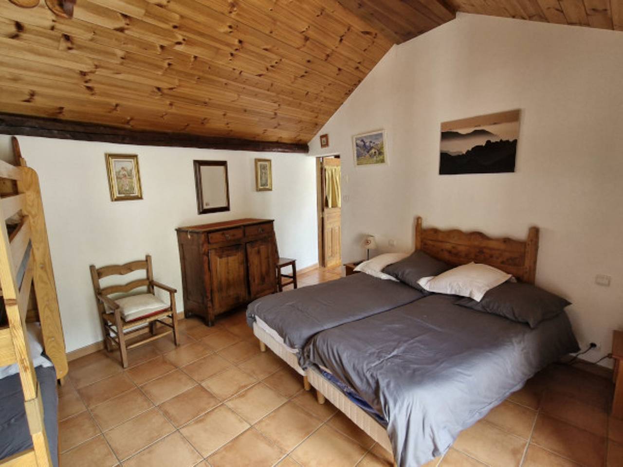 Appartement entier, Chalet 11 pers, 5 ch, pied des pistes, balcon, parking, Wi-Fi, cheminée, Serre Chevalier in Saint-Chaffrey, Serre Chevalier