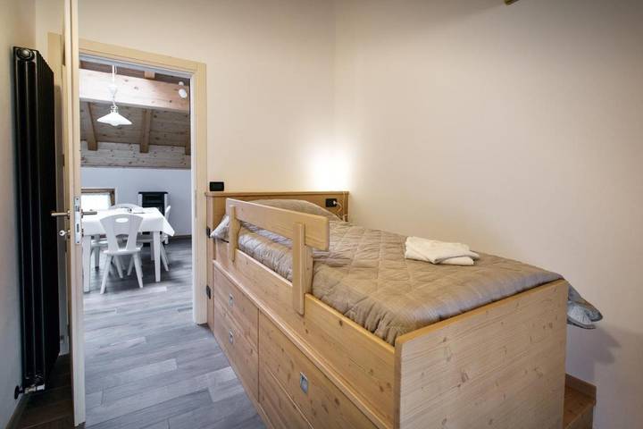 Gîte pour 3 personnes, avec vue et terrasse, animaux acceptés à Paluzza - 3