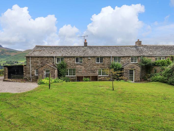 Flaska House in Lake District