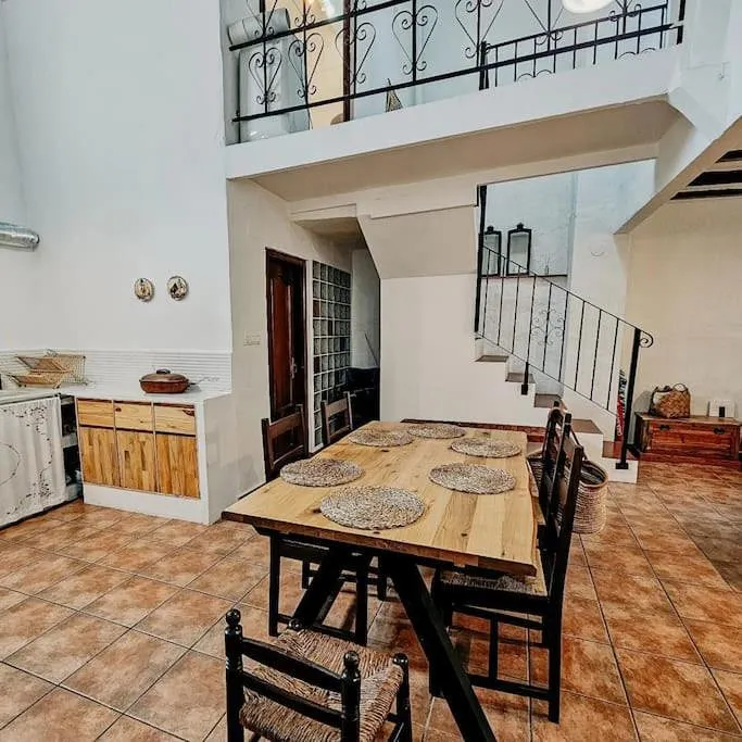 Ferienhaus für 6 Personen, mit Balkon und Ausblick - 1