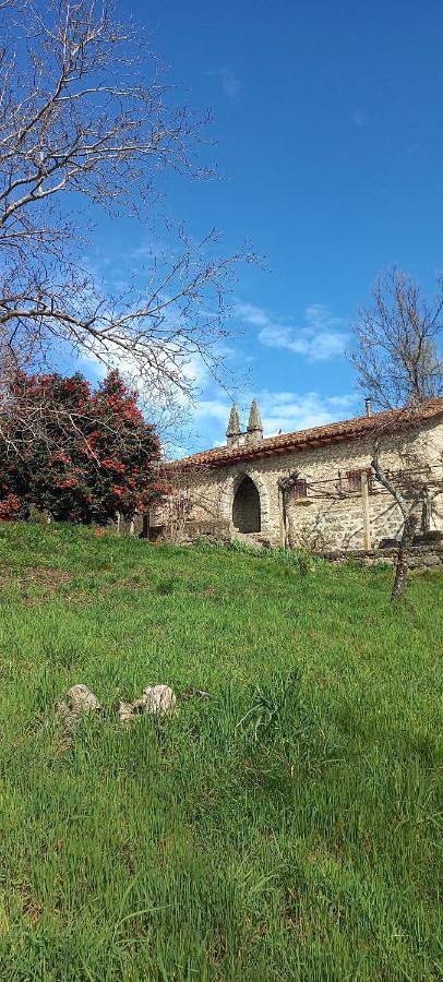 Three-Bedroom House in El Hornillo, Valle del Tiétar
