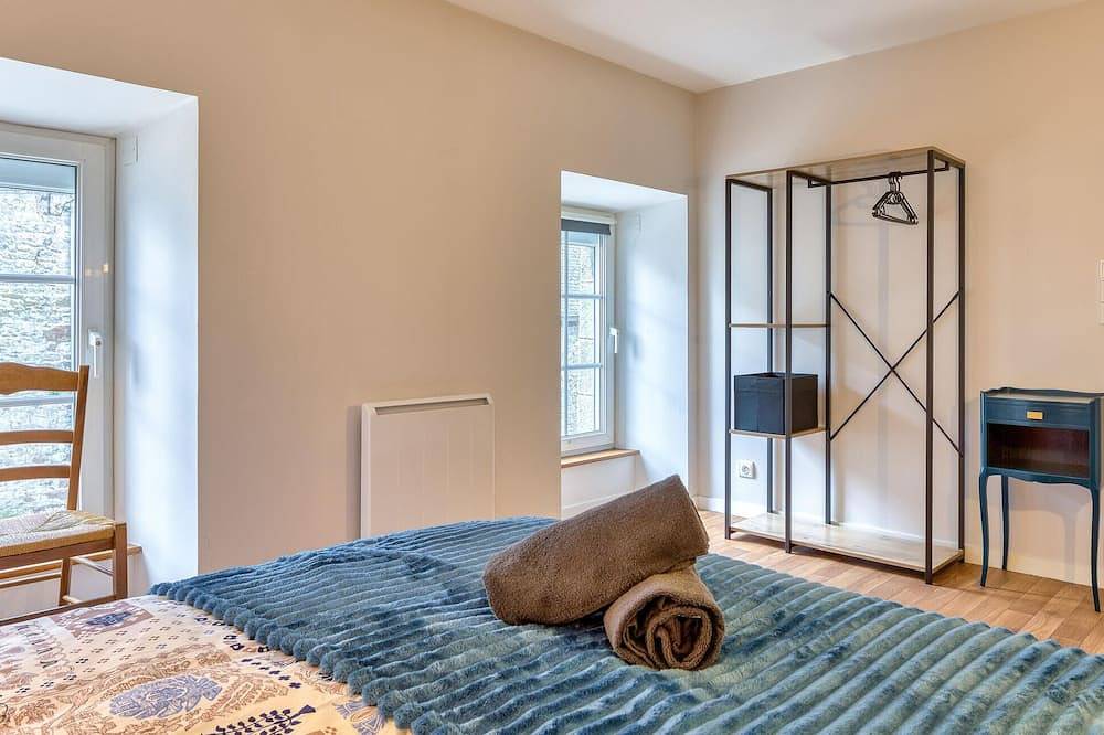 2 bedroom awesome home in Hauteville-sur-Mer in Hauteville-sur-Mer, Coutances y alrededores