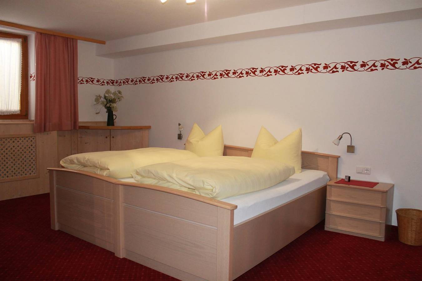 Entire holiday apartment, "Nr. 18 / Typ E" - Fewo/3 Schlafräume/Dusche,Wc in Mittenwald, Bavarian Alps