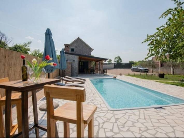 Bezauberndes Ferienhaus mit Swimmingpool in Imotski, Makarska Riviera