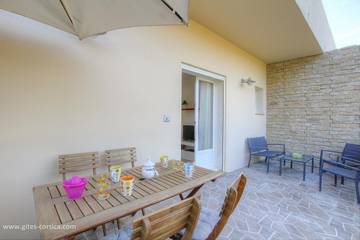 Gîte pour 4 Personnes dans Porto-Vecchio, Arrondissement de Sartène, Photo 2