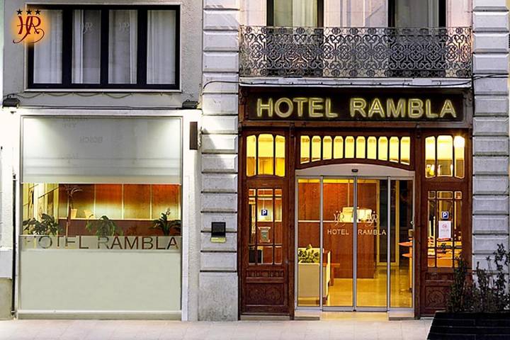 Hôtel pour 2 personnes, avec vue et balcon - 1