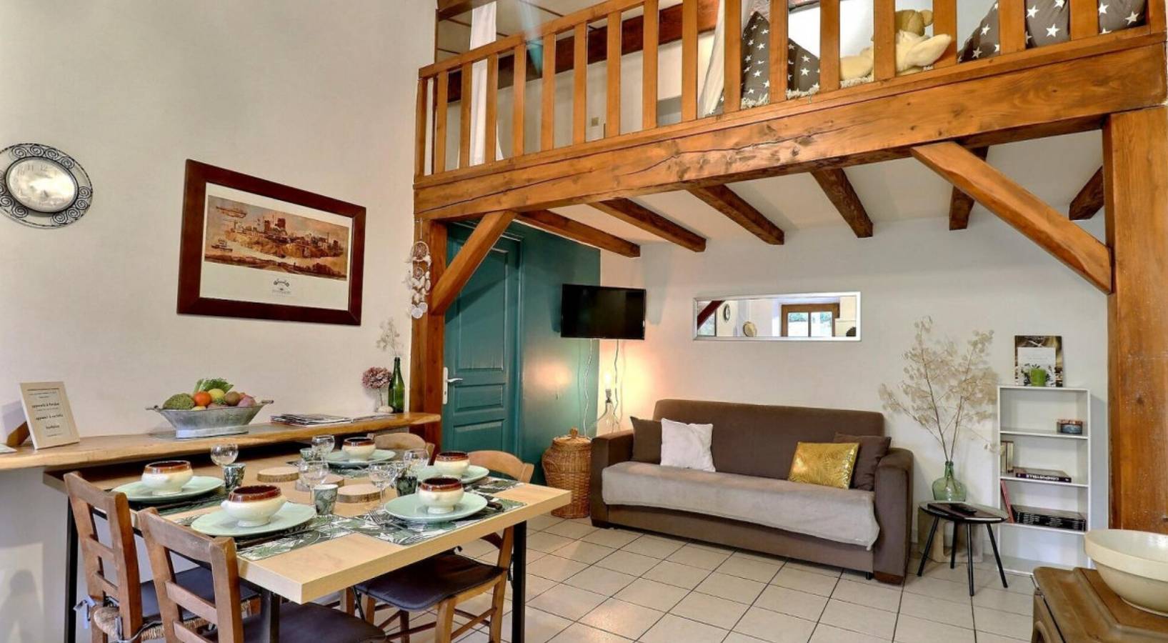 Gîte « La Cabane » avec jardin partagé et Wi-Fi in Chazeaux, Parc naturel régional des Monts d'Ardèche