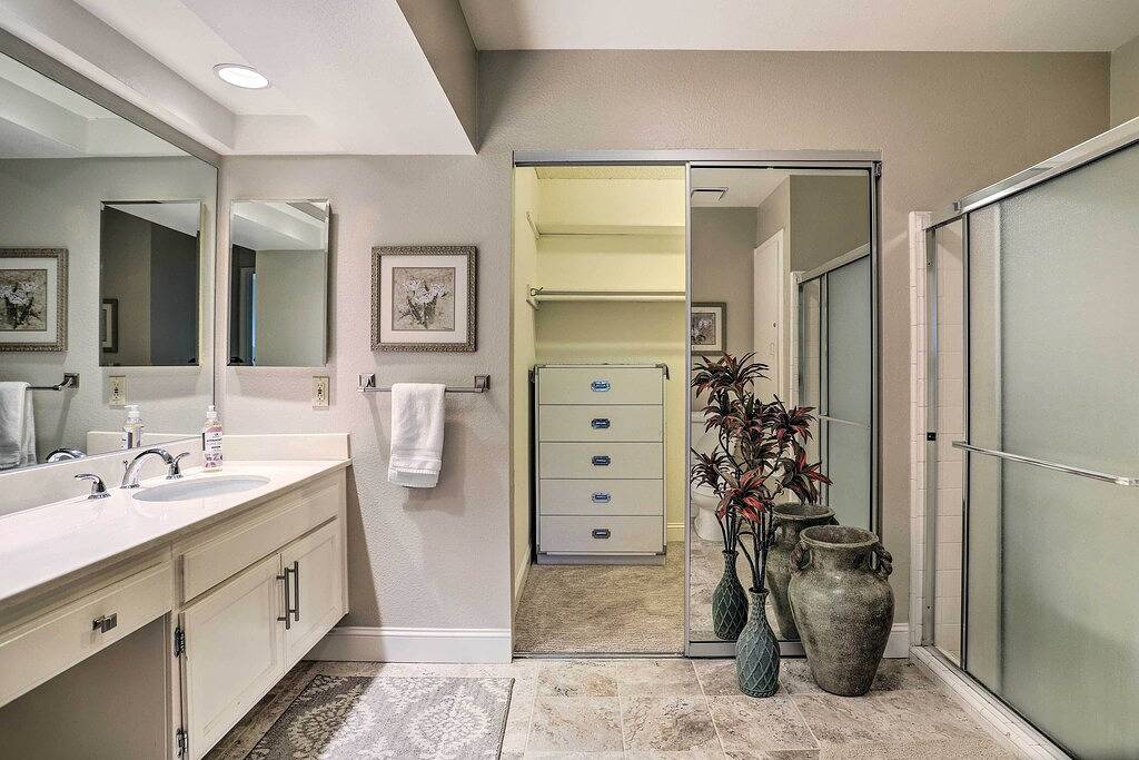 Resort Amenities: Rancho Mirage Country Club Home in Rancho Mirage, Coachella Valley