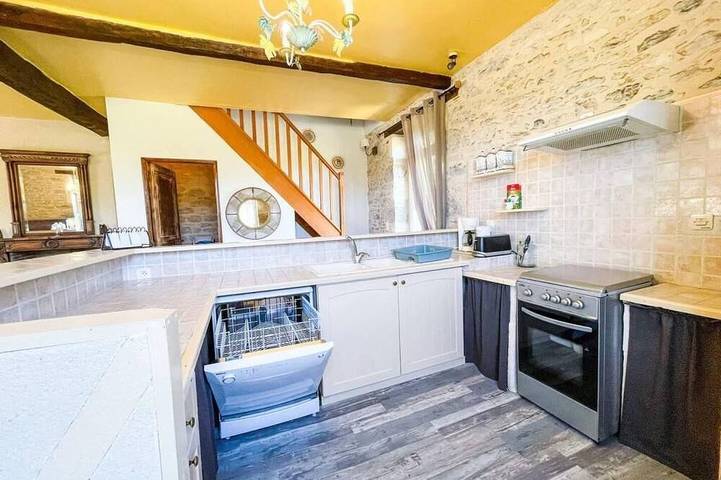 Chambre d’hôte pour 24 personnes, avec piscine dans le Lot - 3