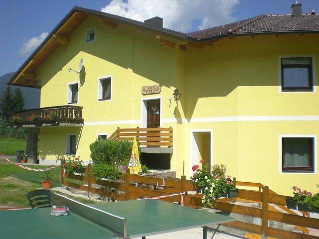 Entire holiday apartment, Ferienwohnung für 2 - 4 Personen in Ossiach, Oberkärnten