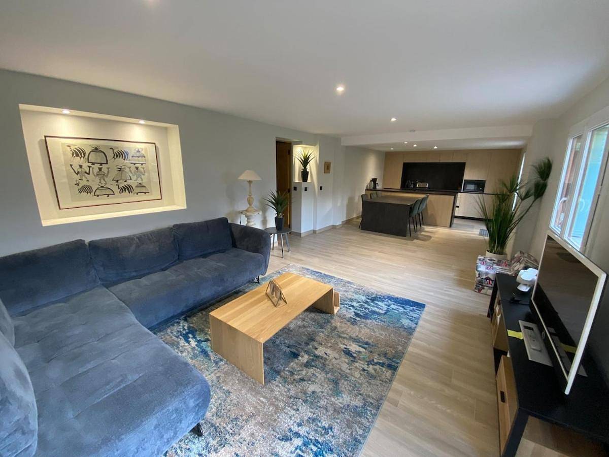 Appartement entier, Grand T3 Terrasse Jardin Calme proche Lac & Ville in Drumettaz-Clarafond, Région de Chambéry