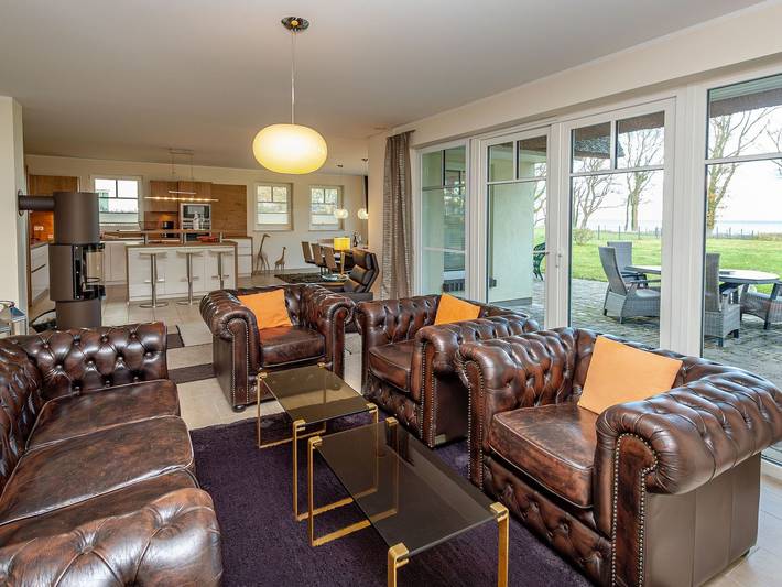 Strandhaus für 8 Personen, mit Garten und Terrasse sowie Sauna, kinderfreundlich in Lobbe - 4