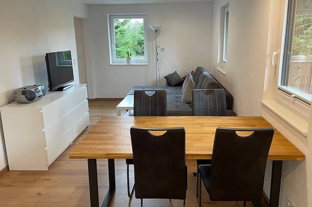 Appartement entier, Very nice apartment for 2-3 persons with large terrace and private entrance in Hinterzarten, Forêt-Noire du Sud
