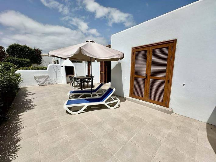 Villa pour 4 personnes, avec jardin et vue sur l’océan ainsi que bassin pour enfant et piscine - 1