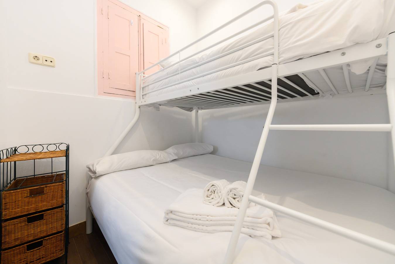 Appartement entier, M Dúplex con terraza en Goya in Madrid, Communaute de Madrid