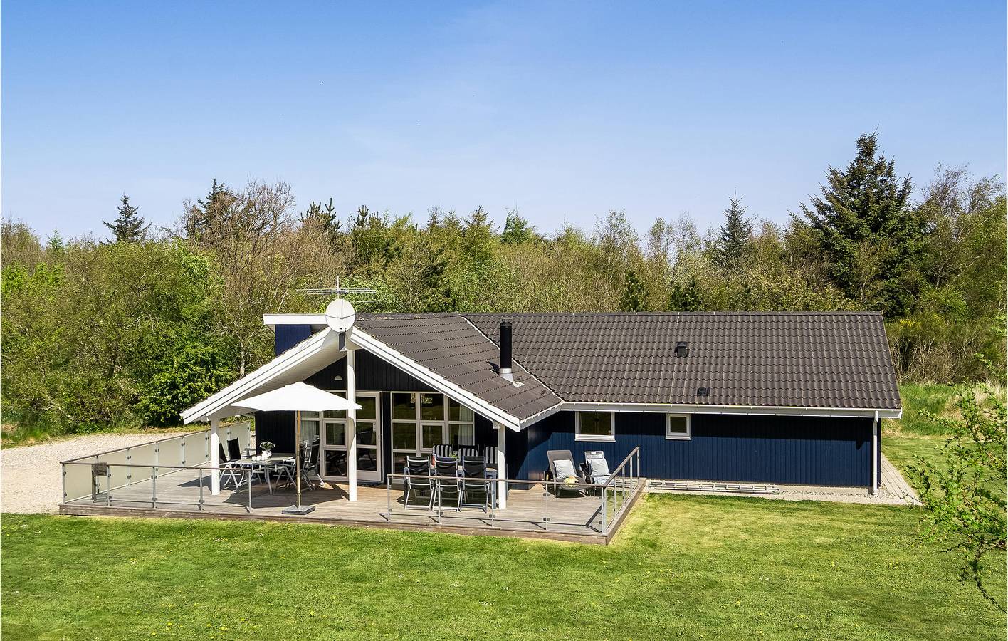 Ferienhaus für 8 Personen mit Terrasse in Lodbjerg Hede, Ringkøbing