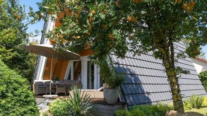 Ferienhaus für 6 Personen, mit Garten und Terrasse sowie Sauna in Kröslin