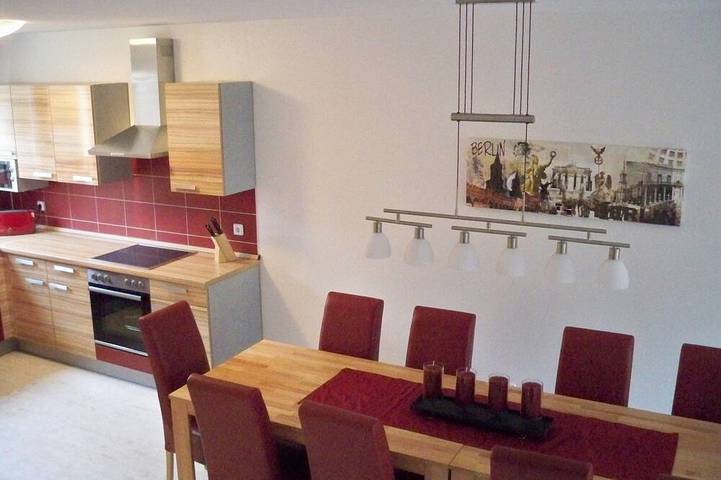 Ferienhaus für 10 Personen, mit Garten in Lichterfelde Berlin