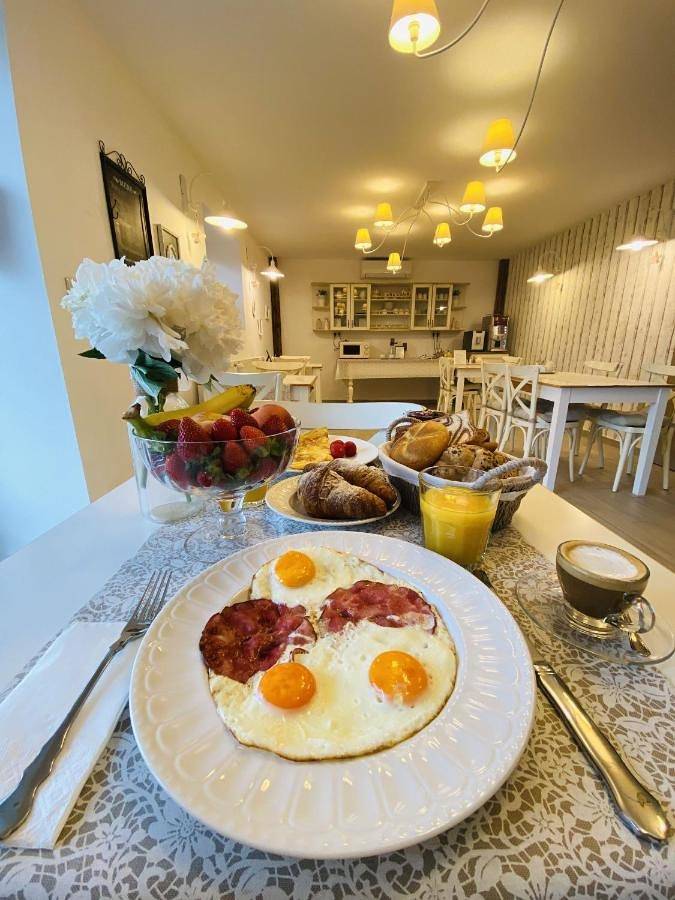 Gîte pour 2 personnes, avec sauna ainsi que piscine et jardin à Tihany - 2