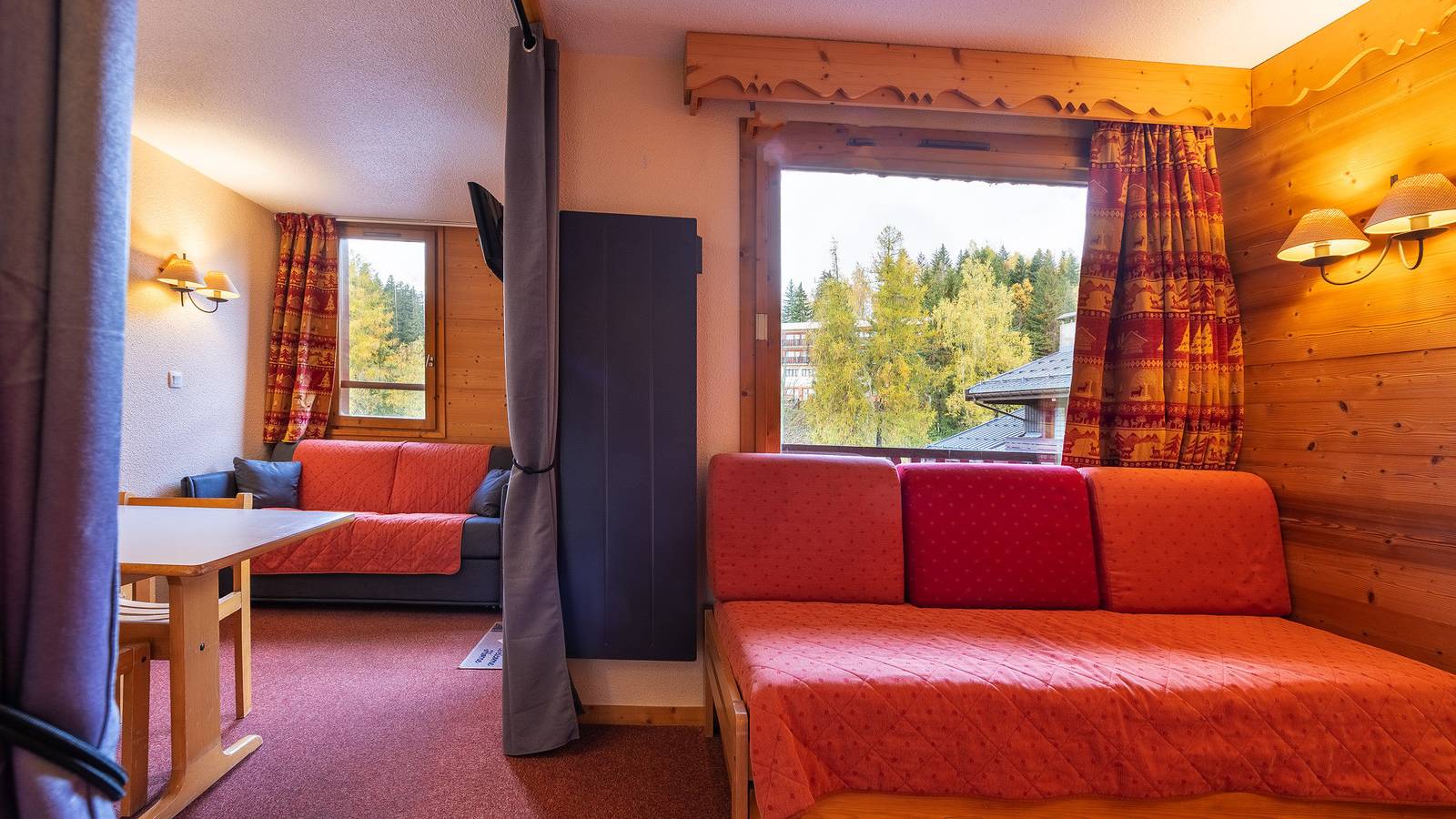 Apartamento entero, Apartamento de vacaciones para 4 personas con balcón in Doucy, La Léchère