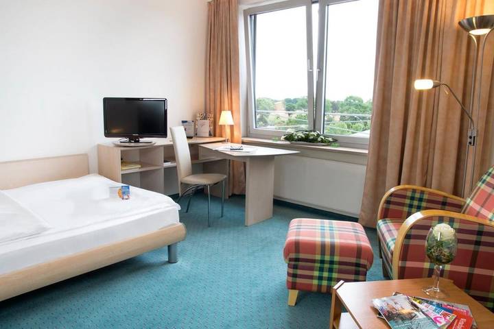 Ferienhaus für 6 Personen, mit Terrasse und Whirlpool sowie Garten und Sauna in Markkleeberg - 3