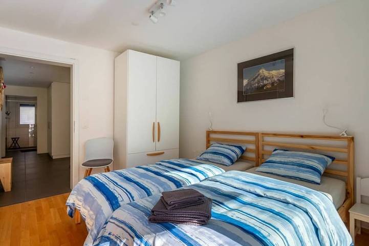 Ganze Wohnung, Gemütliche Wohnung für 4 Gäste mit  W-Lan, TV, Terrasse und Panoramablick in Kandersteg, Frutigen - Lenk - Adelboden