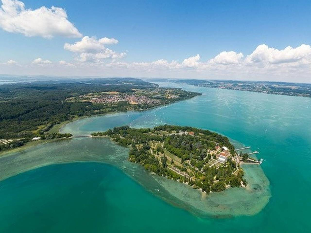 Ganze Wohnung, Ferienwohnung 'Zeppelin N T' mit Terrasse und Wi-Fi in Friedrichshafen, Region Bodensee-Oberschwaben