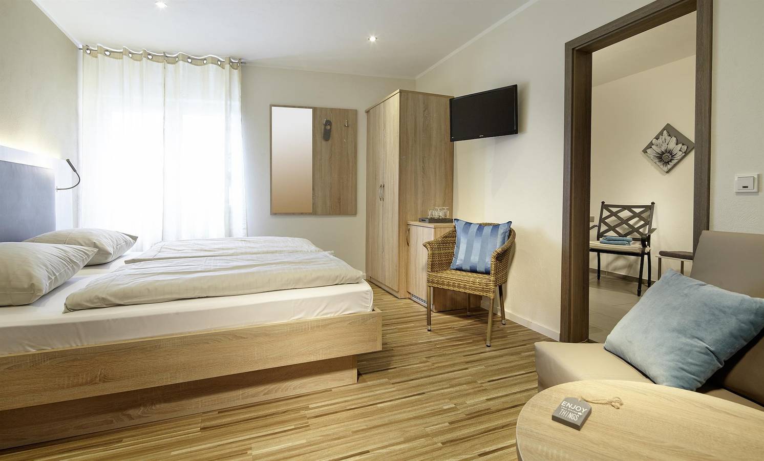 Doppelzimmer mit Dusche und Wc in Schweich, Moseleifel