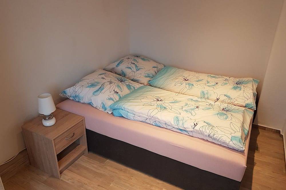 Ganze Wohnung, Ferienwohnung/App. für 2 Gäste mit 33m² in Lauscha in Lauscha, Rennsteig