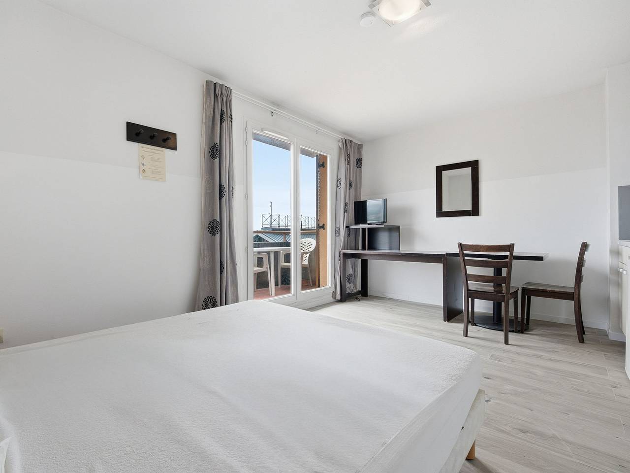 Studio entier, Virginia N°403 - St2 in Grasse, Côte méditerranéenne (France)
