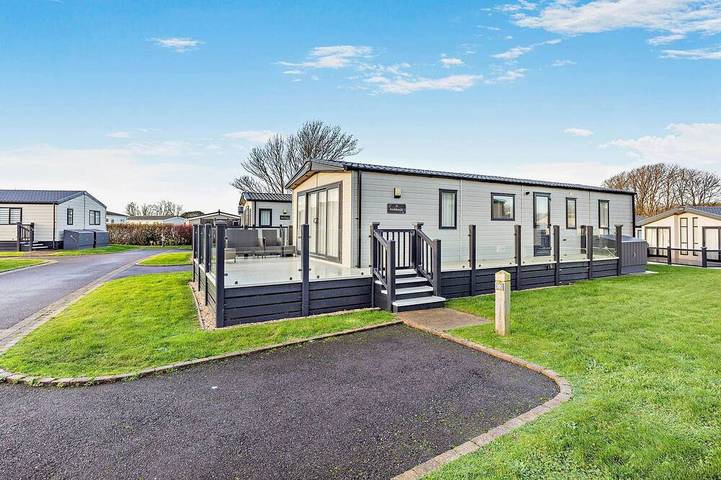 Static caravan for 6 people in Hampshire