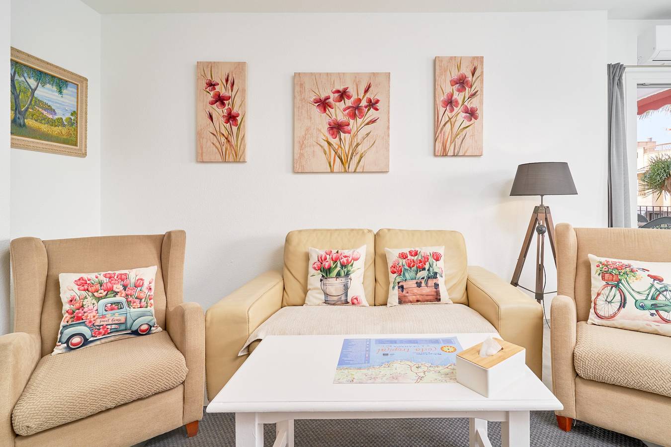 Appartement entier, Appartement 'El Sol Del Sur' avec vue mer, Wi-Fi et climatisation in La Herradura, Almuñecar