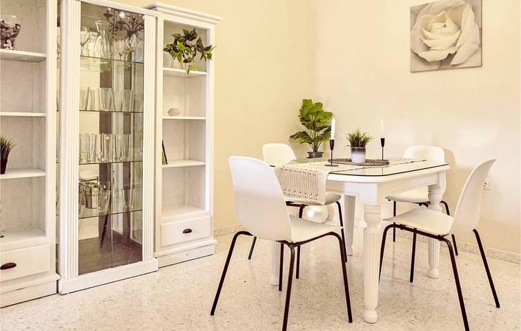 Apartamento vacacional entero, Apartamento junto a la piscina cerca de Sanlúcar - 1.5km in Sanlúcar de Barrameda, Costa de la Luz