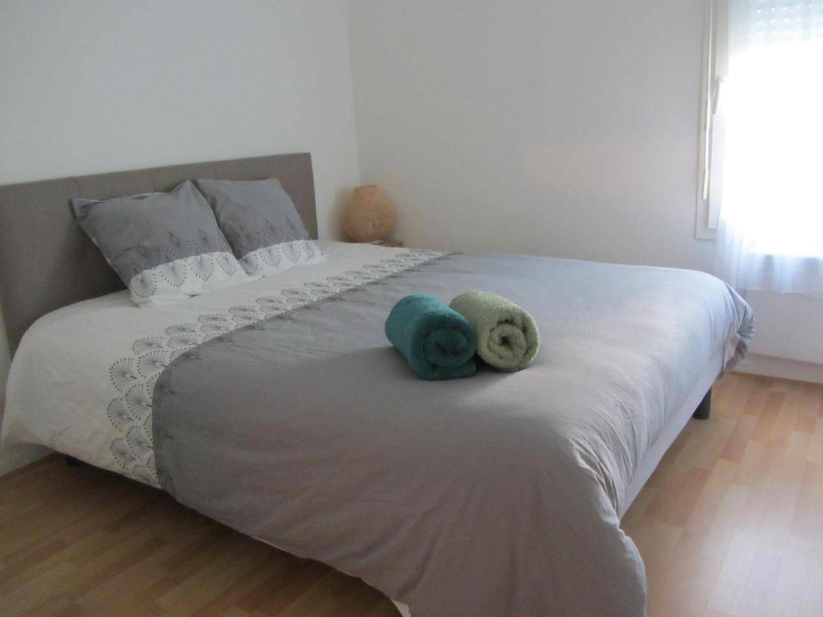 Geheel appartement, T2 36 m2 Près du lac, Parc 55 hectares accessible à pied ! in Bergerac, Périgord Pourpre