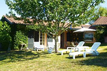 Gîte pour 5 personnes, avec jardin et jacuzzi à Ustaritz