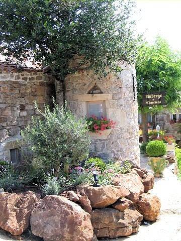 Auberge le Pailler - Chambre Mejean in Verrières, Parc naturel régional des Grands Causses