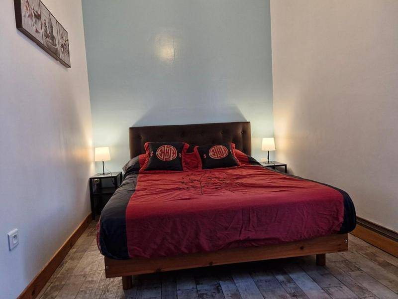 Two-Bedroom House in Chantonnay, Région de La Roche-sur-Yon