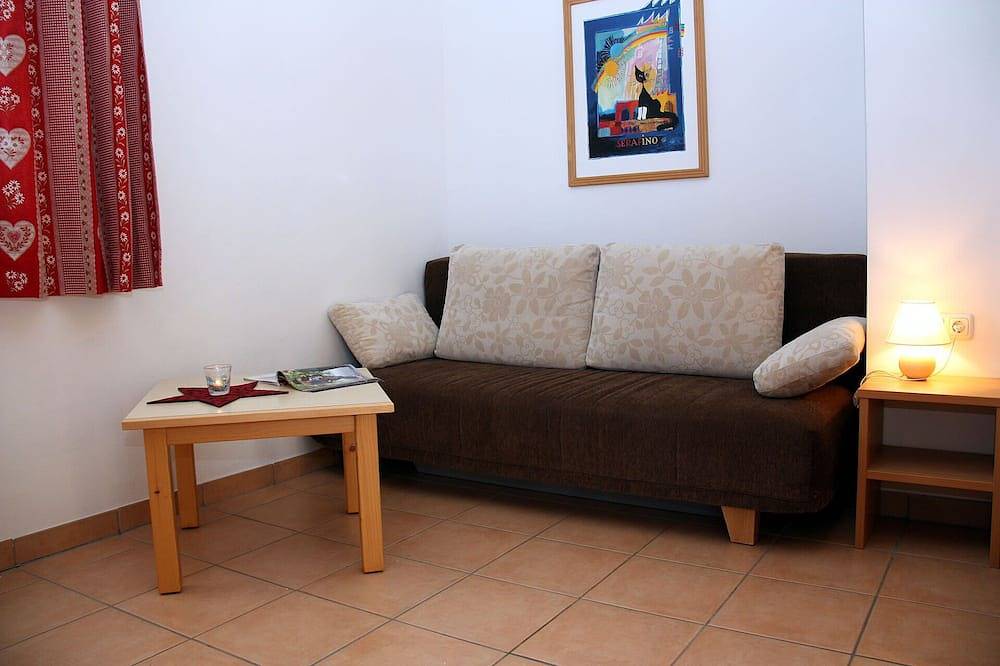 Ganze Wohnung, Ferienwohnung ohne Sauna für 6 Personen in Königsleiten / Zillertal Arena in Königsleiten, Pinzgau