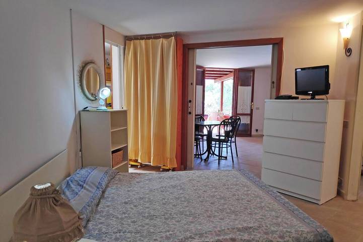 Marilena cottage between sea and nature in Sperlonga, Latina Province