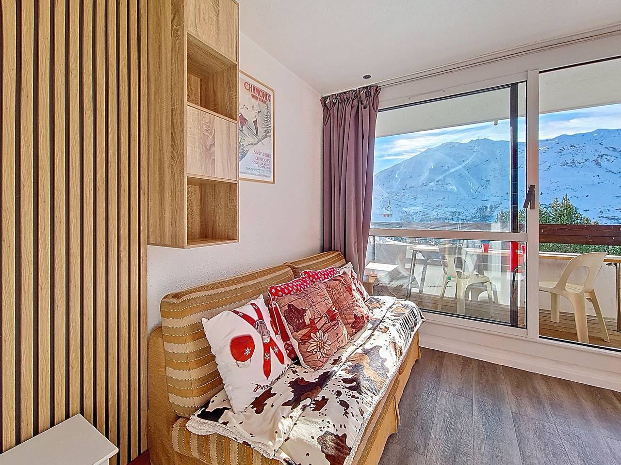 Ganzes Studio, Renoviertes helles Studio, Ski-in/Ski-out, Balkon, 3 Personen in Les Menuires, Saint-Martin-de-Belleville