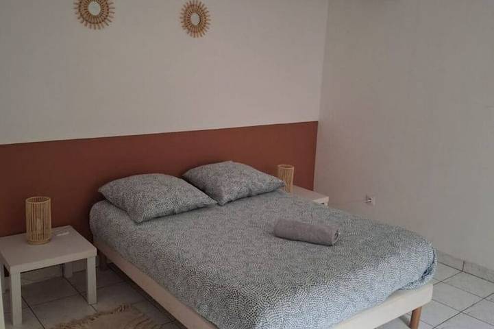Ganze Wohnung, T3 Villa Roman-Clim- wifi-Tram-Parking-Terrace in Toulouse, Umgebung Toulouse