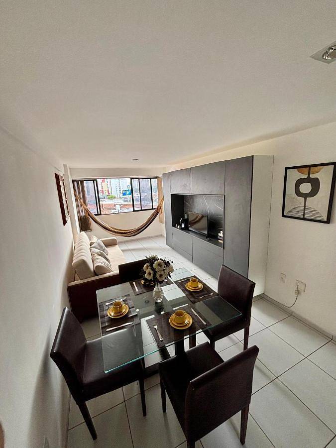 Casas e apartamentos de temporada para 5 pessoas, com jardim e vista e ainda piscina em Brisamar