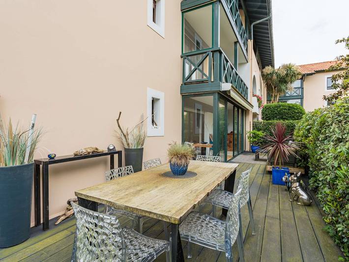 Gîte pour 4 personnes, avec terrasse dans Plage Chambre d'Amour - 2