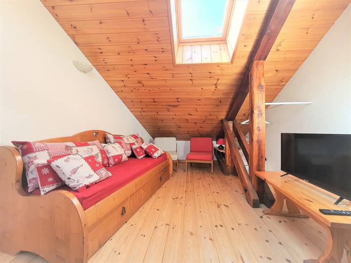Ganze Wohnung, Ferienwohnung 'Charmant Duplex Pied De Pistes' mit Bergblick und Wi-Fi in Briançon, Serre Chevalier