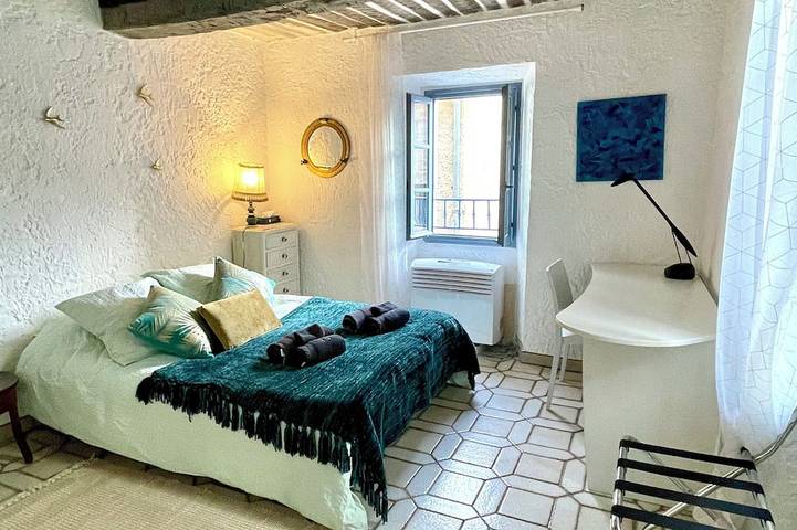 Cosy, charming townhouse in Valbonne Village (old town) in Valbonne, Côte méditerranéenne (France)