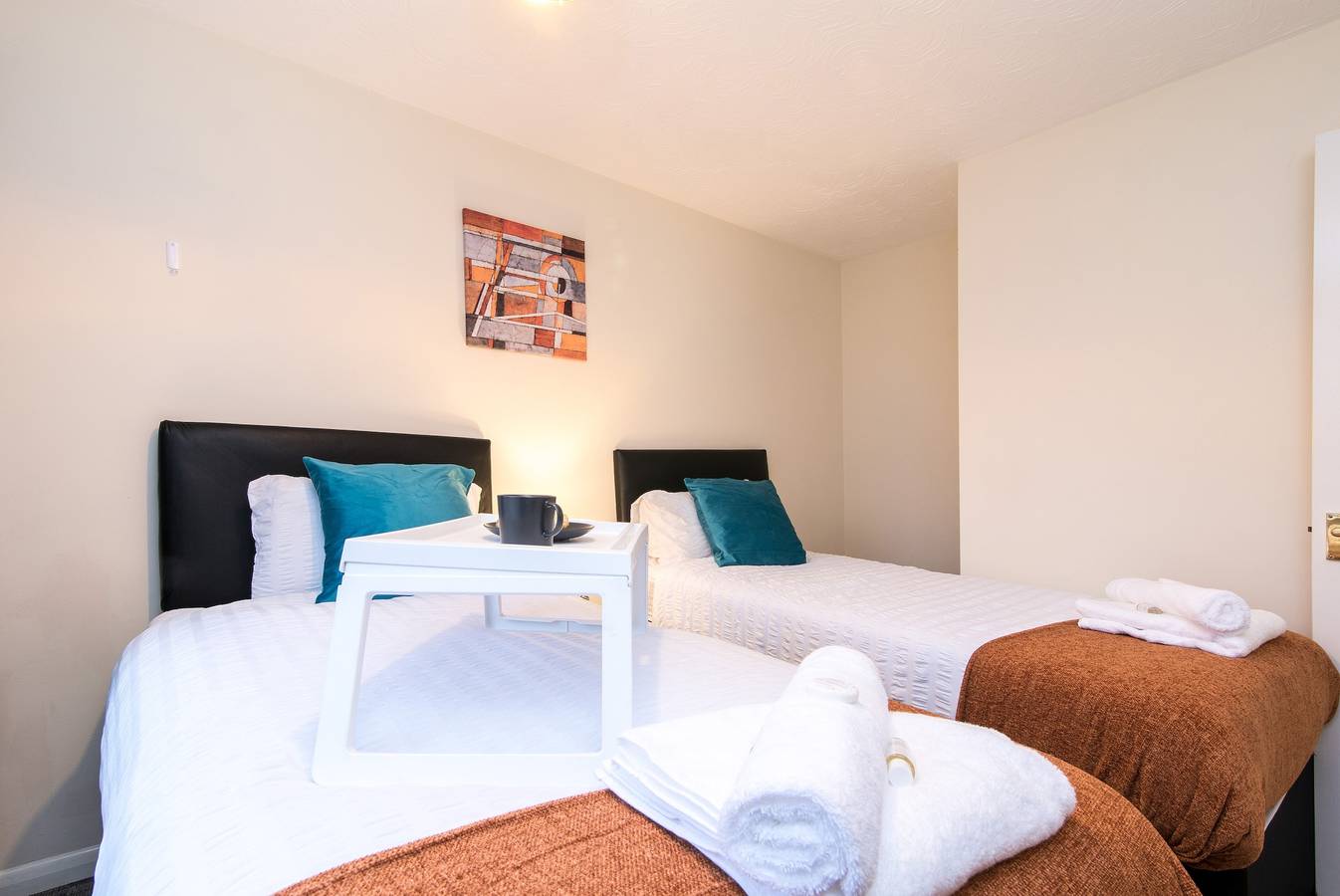 Spacious 3-Bedroom Apartment w/ Private Garden in Coventry, Birmingham y alrededores