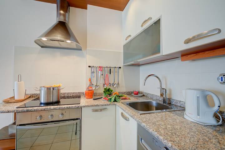 Ferienwohnung für 6 Personen, mit Seeblick und Terrasse in Gemeinde Porlezza - 4