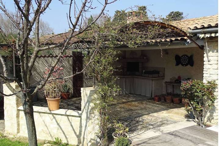 Villa pour 8 personnes, avec jardin à Avignon