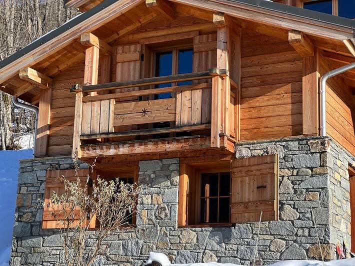 Chalet pour 3 personnes, avec vue et balcon à Saint-François-Longchamp - 2